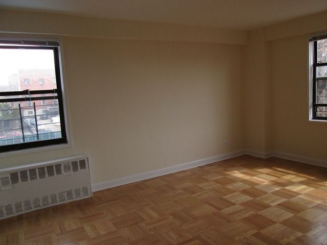 Foto del edificio - 98-05 67th Ave