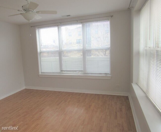 Building Photo - 2 br, 2 bath Condo - 2257 west lake street