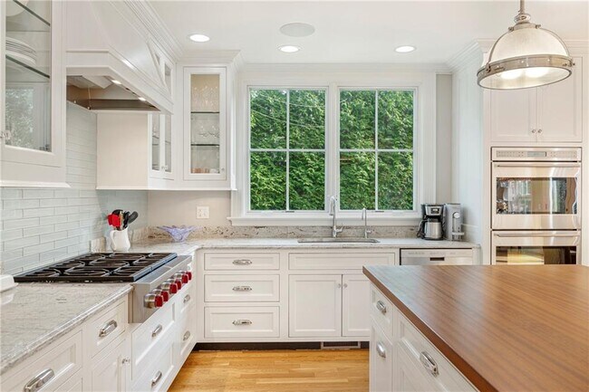 Foto del edificio - 15 Berkeley Ave