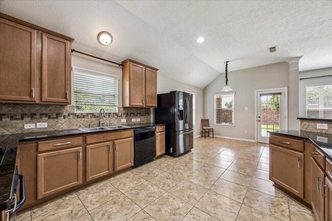 Foto del edificio - 2821 Chinaberry Park Ln