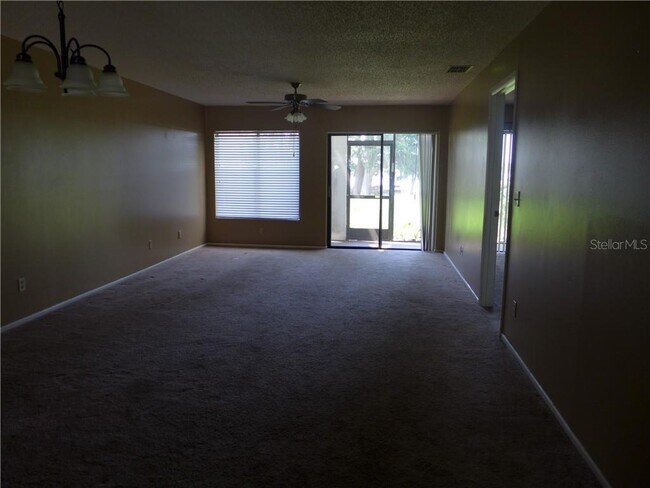 Building Photo - 2180 San Marcos Cir SE