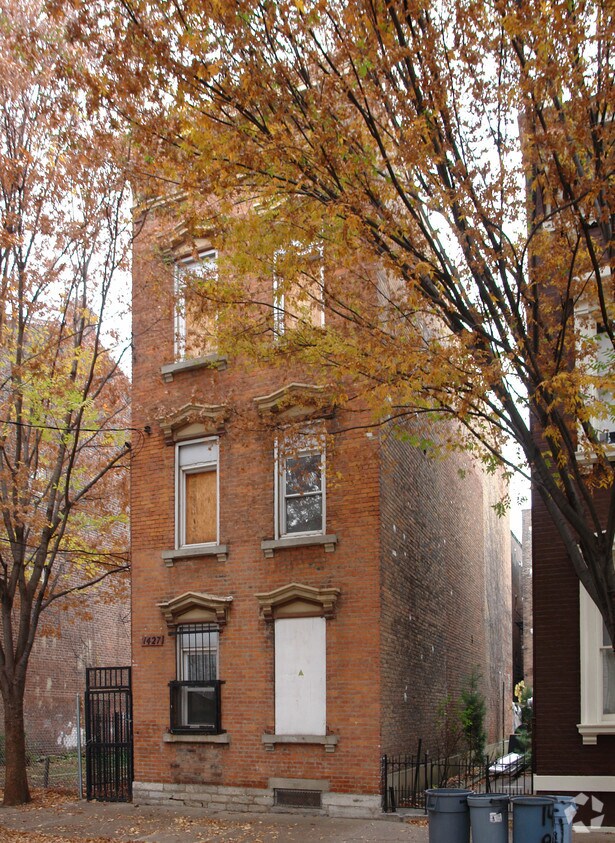 Building Photo - 1427 Republic St
