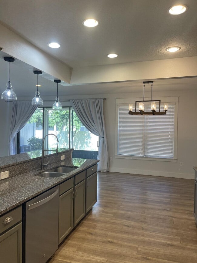 Photo - 3/2.5 updated townhome in gated community with 2 car garage