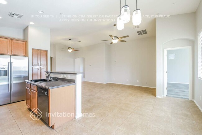 Building Photo - 12109 W Dove Wing Way