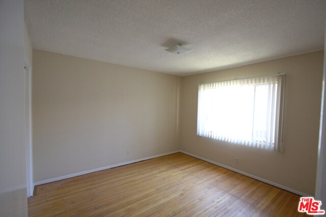 Foto del edificio - 859 S Bedford St