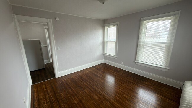 Foto del edificio - 583 Averill Ave