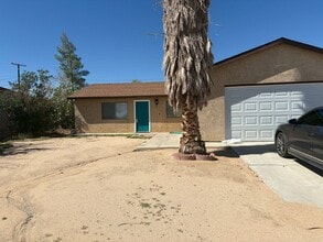 Building Photo - 5430 Cahuilla Ave