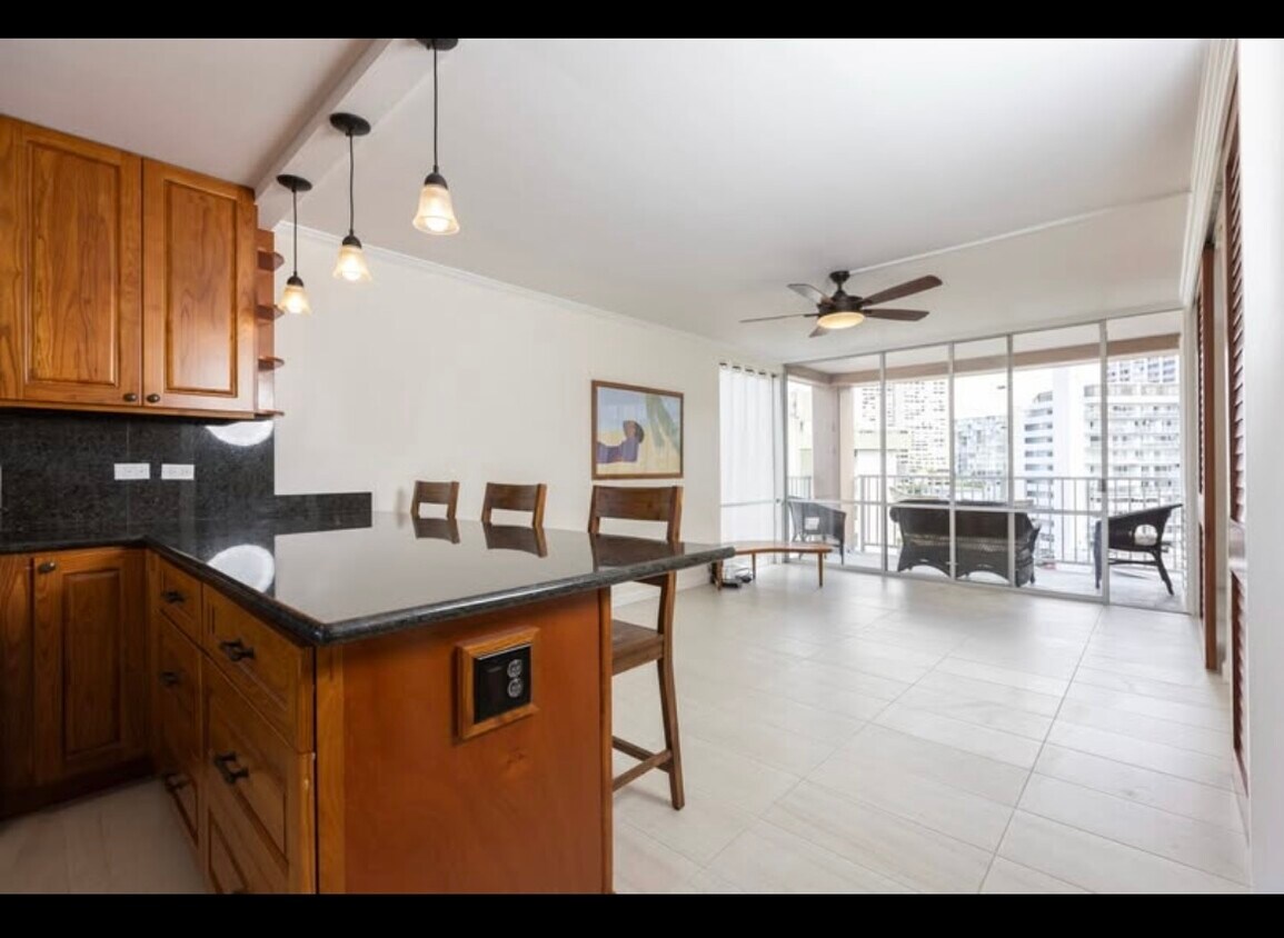 Foto principal - 1617 Keeaumoku St