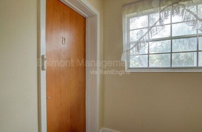 Foto del edificio - 520 Gamewell Ave