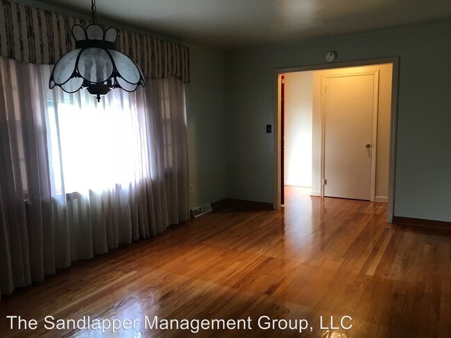 Building Photo - 3 br, 2 bath House - 978 Mikell Drive