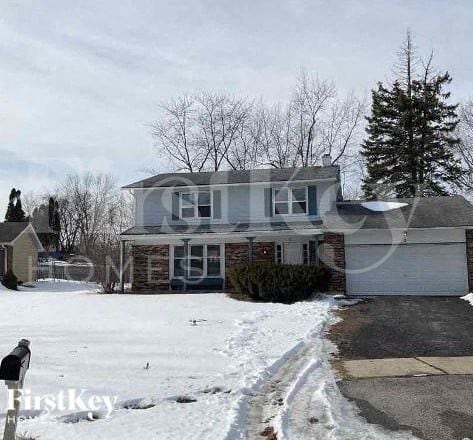 Building Photo - 2 Devon Ct