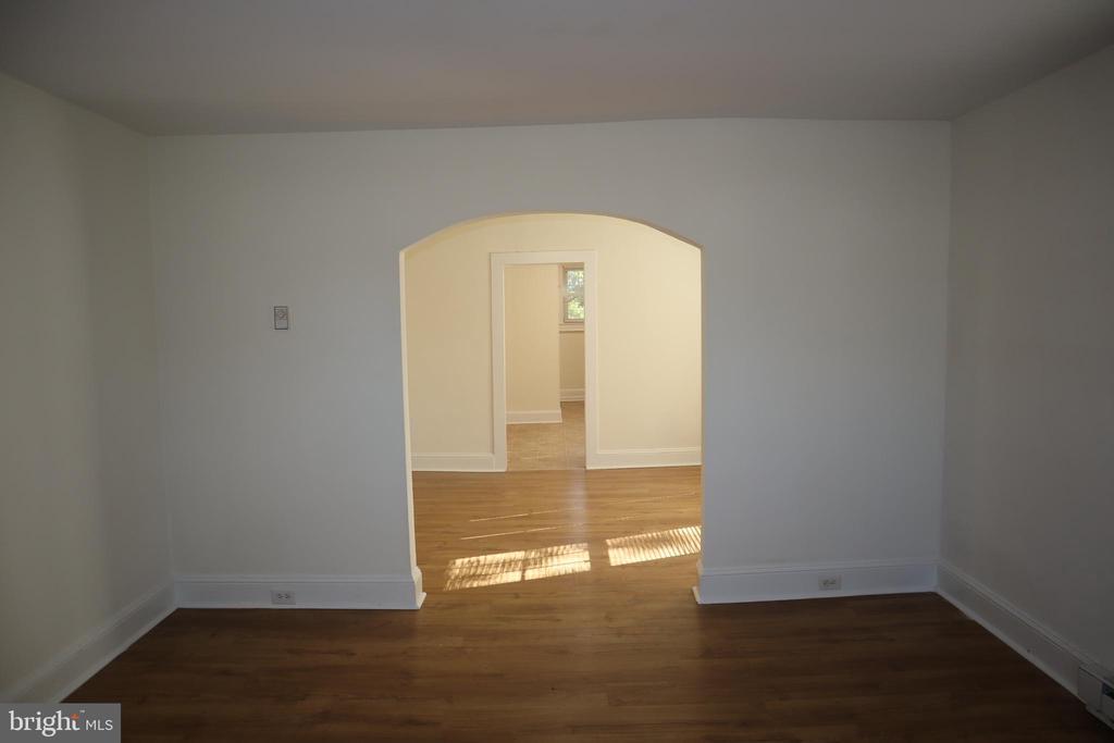 Foto principal - 513 Decatur Ave