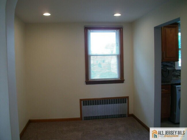 Foto del edificio - 6 Linwood Pl