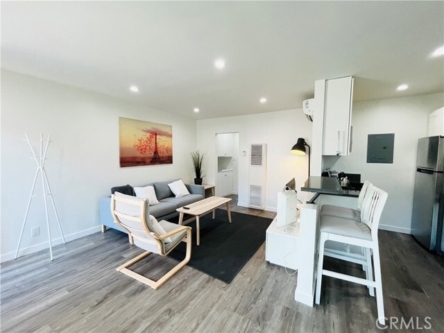 Building Photo - 3864 Inglewood Blvd