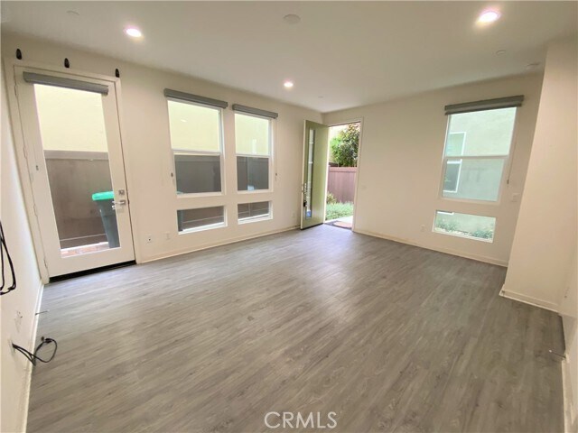 Foto del edificio - 788 Windward Wy