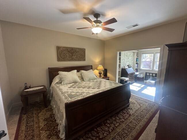 Foto del edificio - 164 Sager Ln