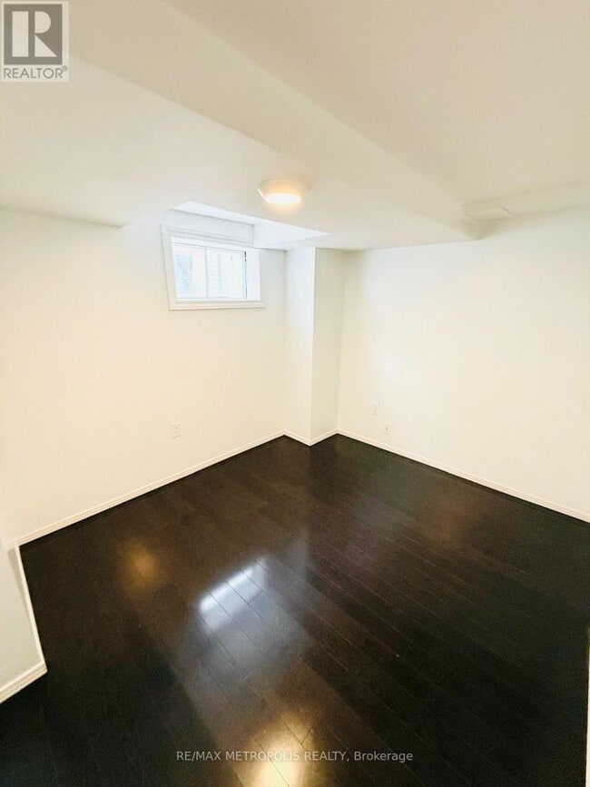 Building Photo - 11 Rambler Pl
