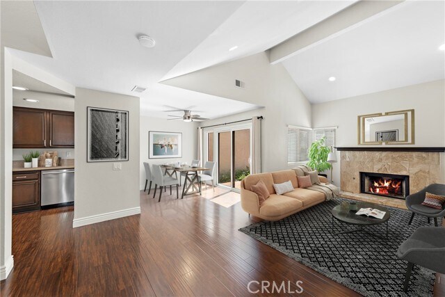 Foto del edificio - 24645 Sutton Ln