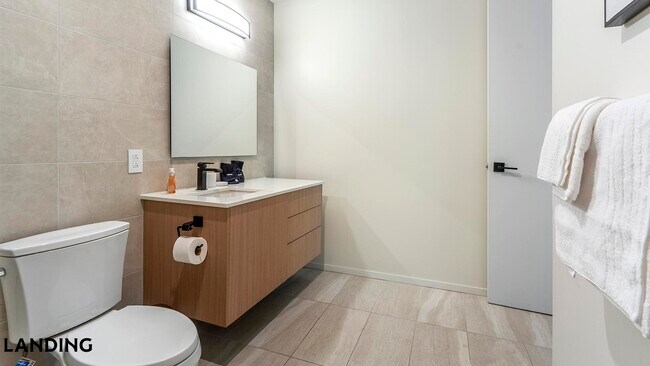 Foto del edificio - 143 E Commerce St