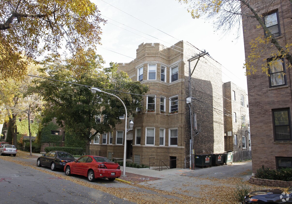 Foto del edificio - 3415 N Elaine Pl