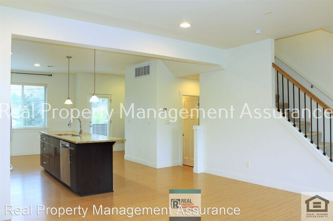 Foto del edificio - 4 br, 2.5 bath House - 14349 SW Compass Drive