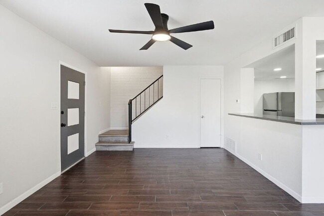 Foto del edificio - 4163 N 81st St