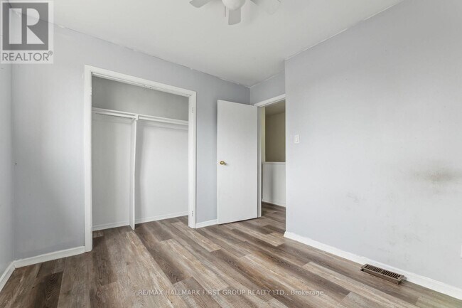 Photo du bâtiment - 361 Linden St