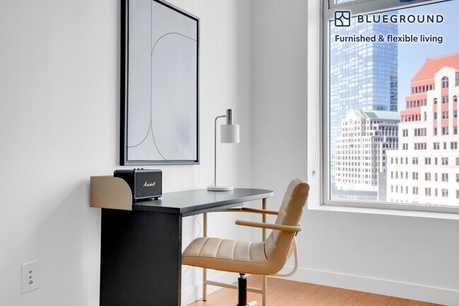 Foto del edificio - 120 Kingston St