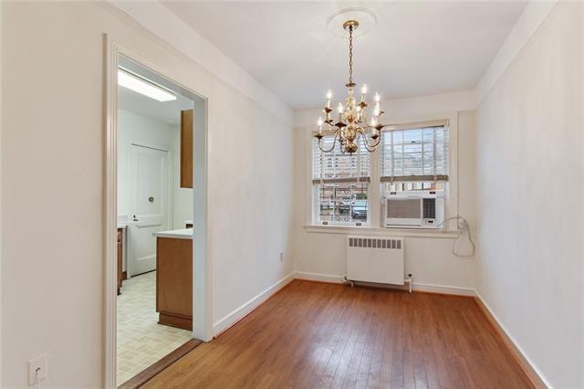 Foto del edificio - 5406 St Charles Ave