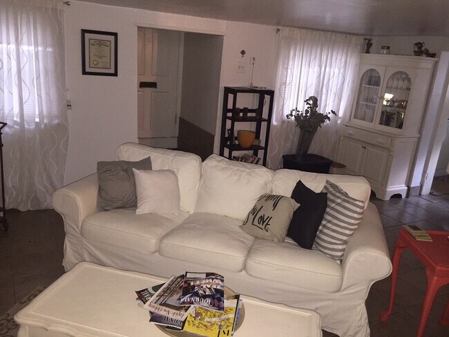 Foto del edificio - 5502 Loyola Ave