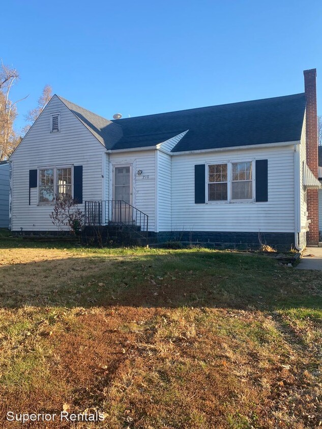 Primary Photo - 3 br, 1 bath House - 210 East 9th Street