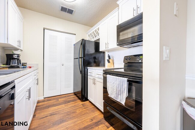 Foto del edificio - 4148 53rd Ave W