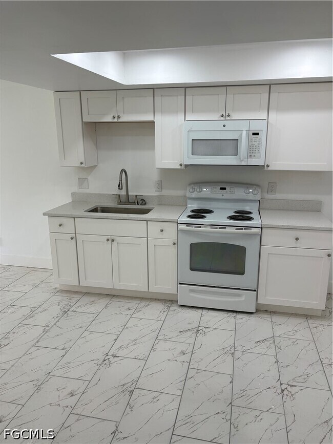 Foto del edificio - 606 Gerald Ave