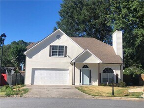 Building Photo - 150 Blue Heron Ln