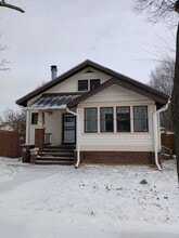 Building Photo - 626 15th St