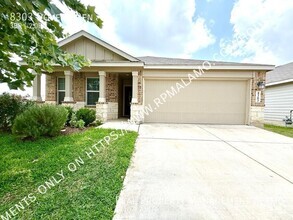 Building Photo - 8303 Dovers Den