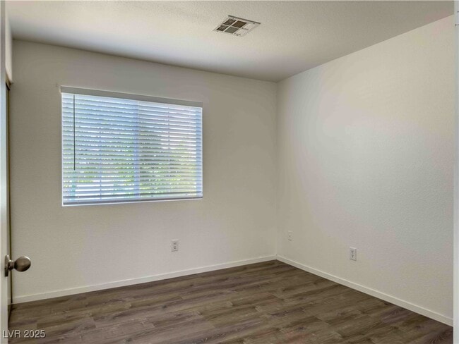 Building Photo - 2733 Fern Forest Ct