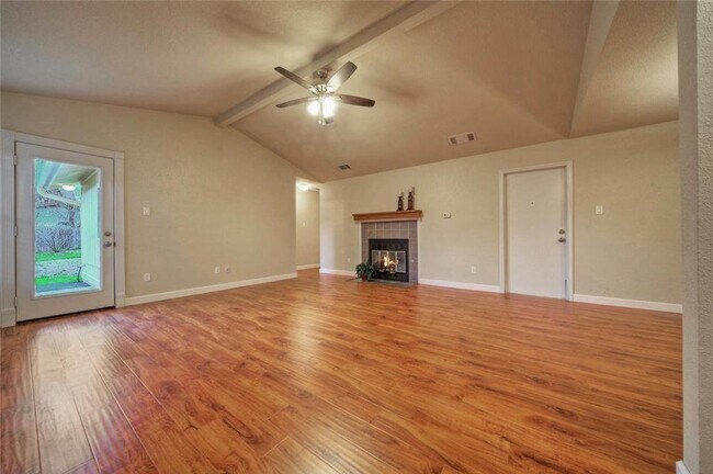 Building Photo - 12903 Campos Dr