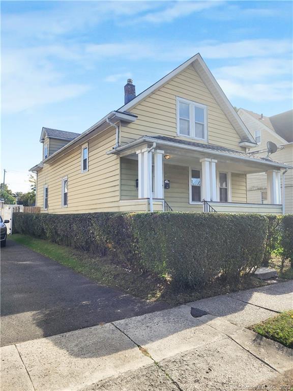 74 Bowe Ave Unit 2, Stratford, CT 06615 Room for Rent in Stratford