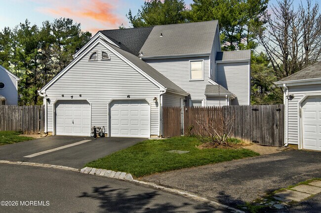 Foto del edificio - 6 Stowe Ct