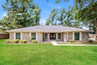 Building Photo - 26715 Westwood Dr