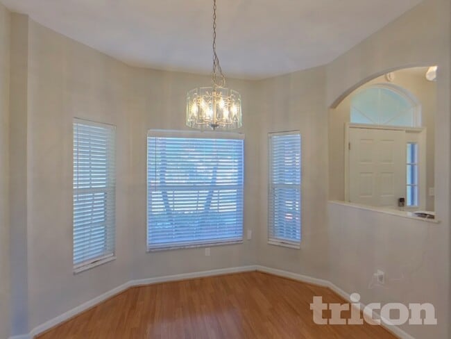 Foto del edificio - 5811 28th St E