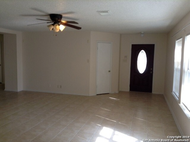 Foto del edificio - 8818 Roquefort