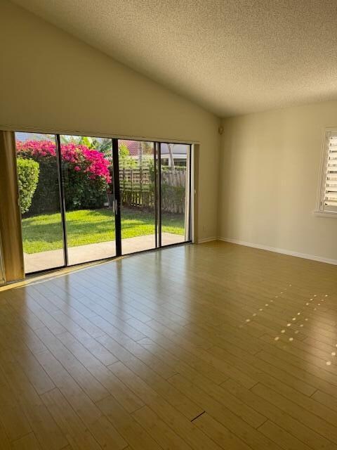 Building Photo - 2543 La Cristal Cir