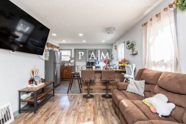 Foto del edificio - 3876 S Brust Ave