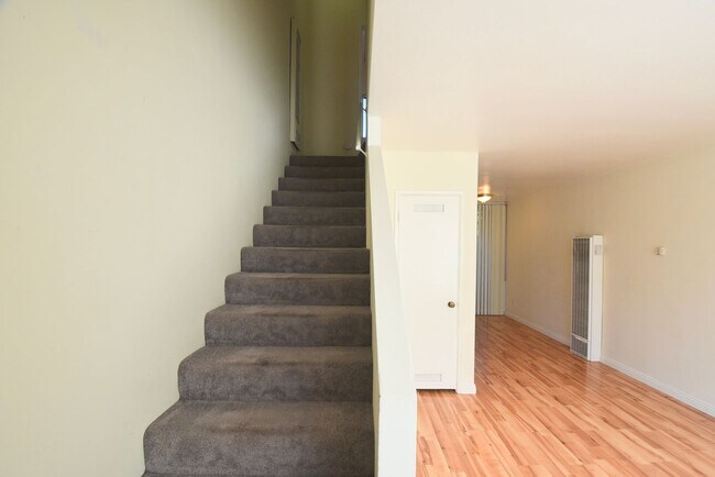 Foto del edificio - 13103 Moorpark St