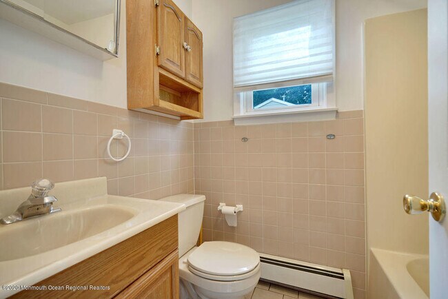 Foto del edificio - 16 Krueger Pl