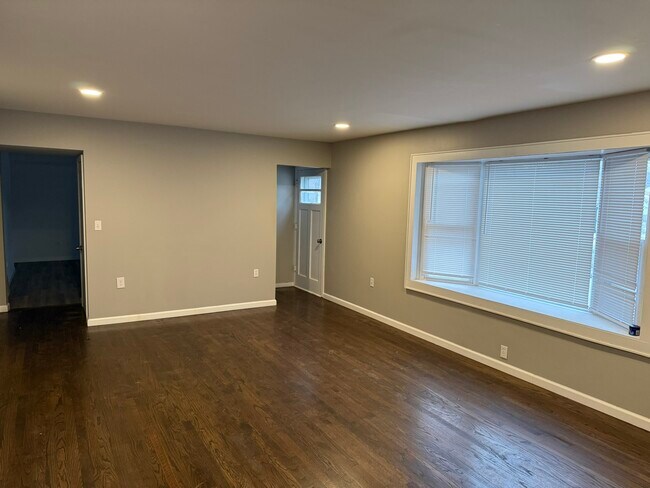 Foto del edificio - 2200 Ozark St