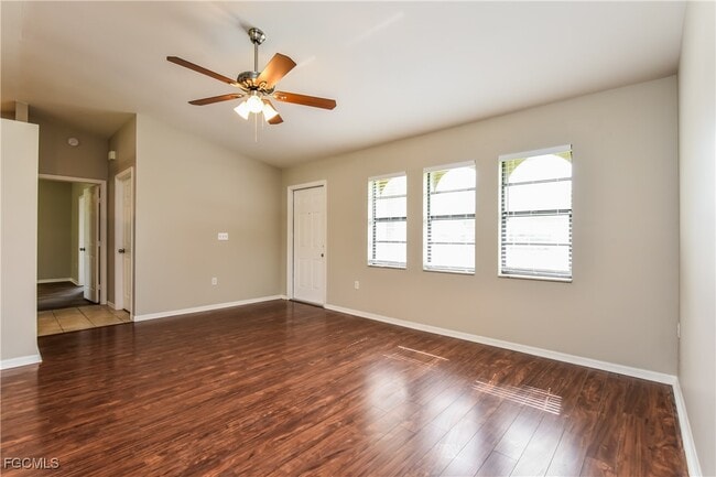 Foto del edificio - 3304 SW 11th Ct