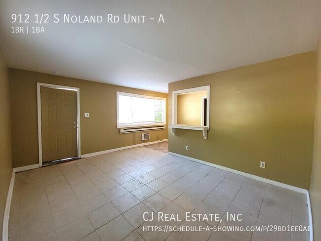 Building Photo - 912 S Noland Rd